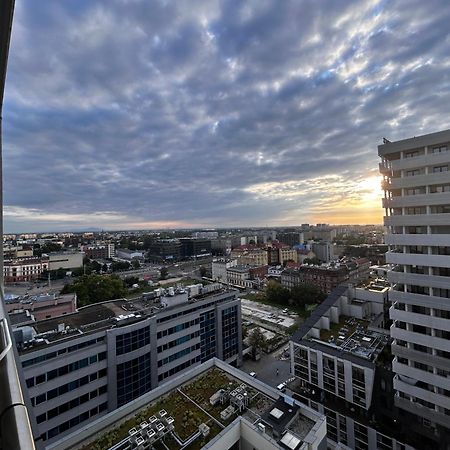 Apartament Podwale Odra Tower Rynek 15 Floor Breslau Exterior foto